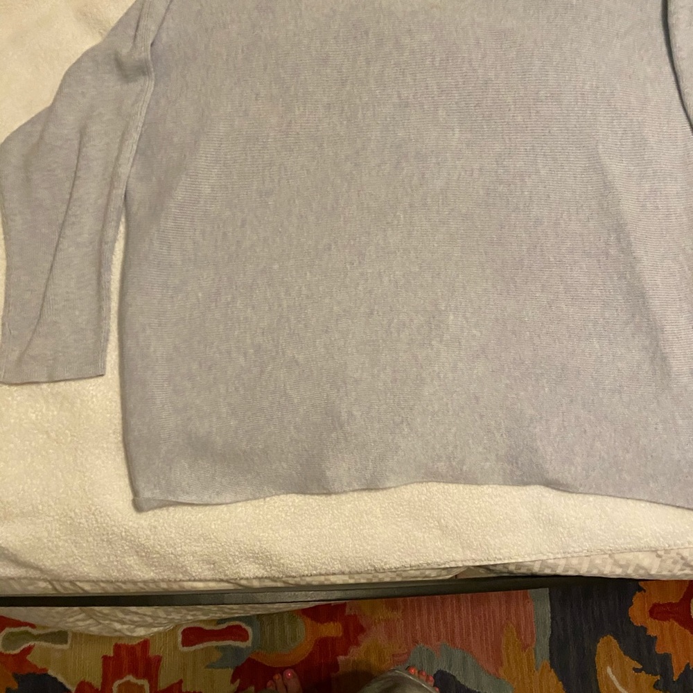 Sweater - Picture 3 of 4